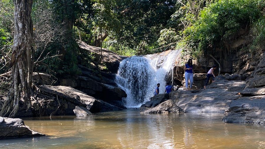 Magajahalli Waterfalls Sakleshpur - Places to visit