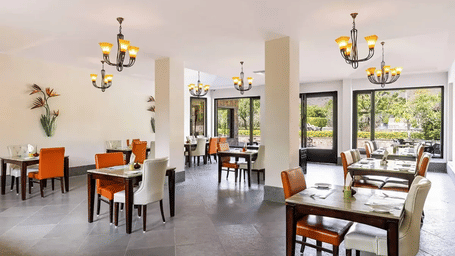 restaurant-at-anandam-jungle-retreat-resort-udaipur