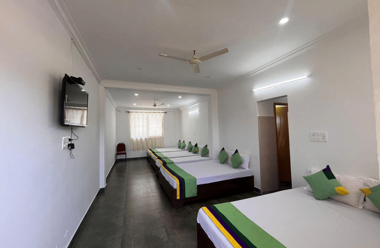 WhatsApp Image 2025-04-09 at 13.54.30 b69a63f0