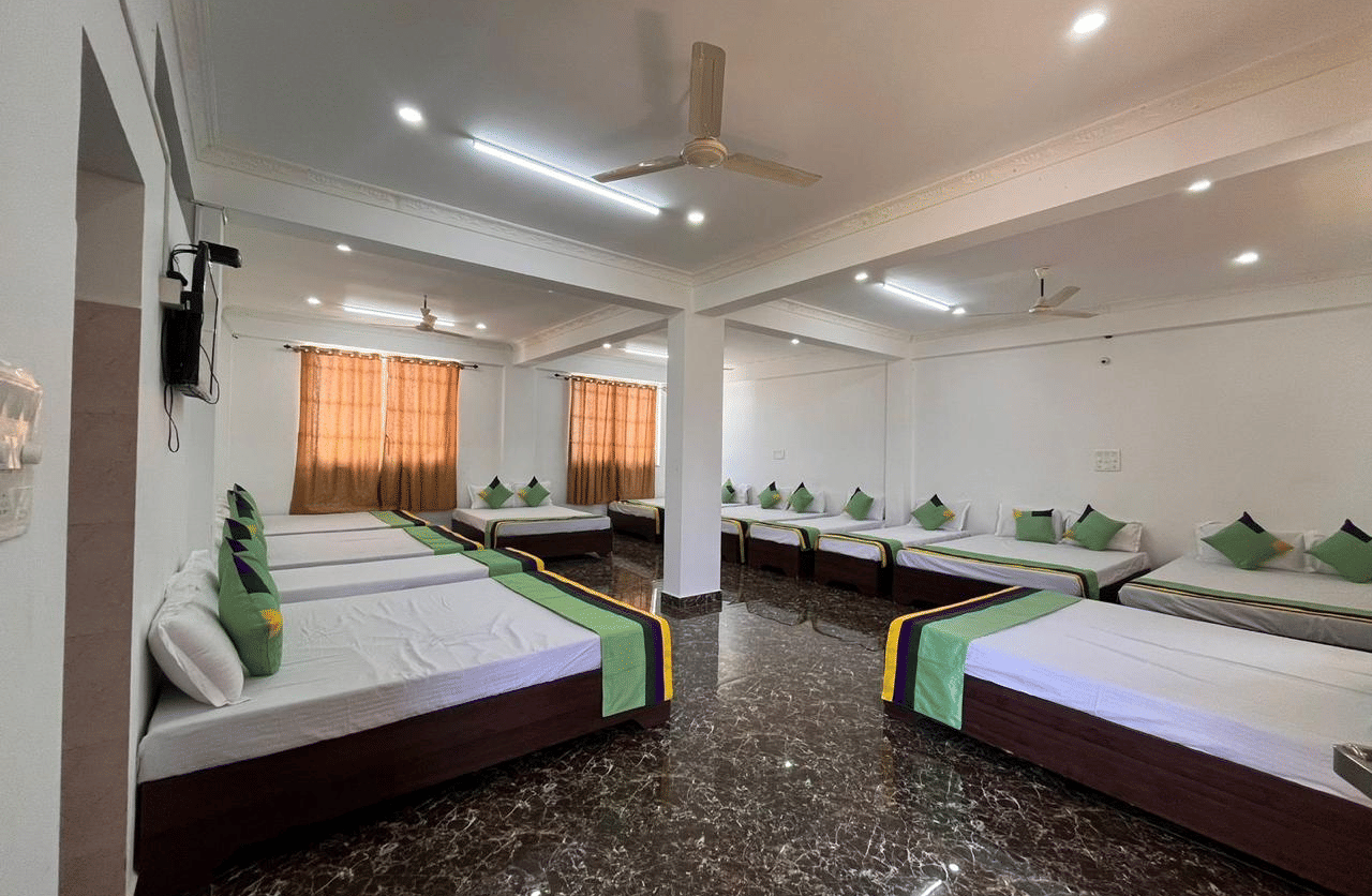 WhatsApp Image 2025-04-09 at 13.55.32 4b8ceb81