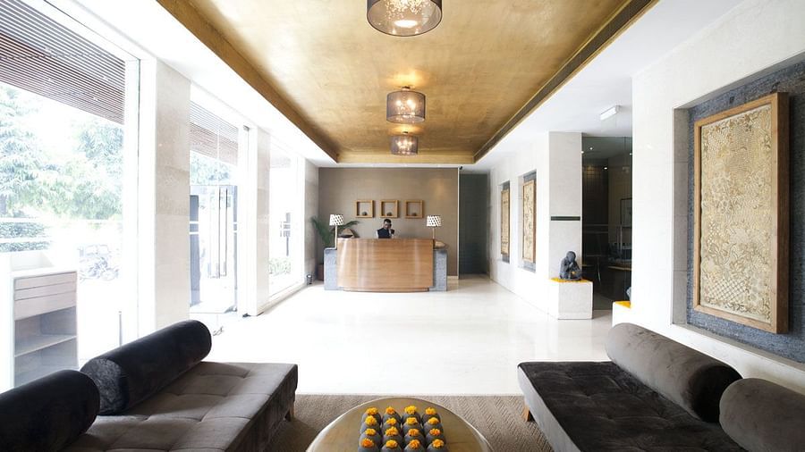 Lobby 3