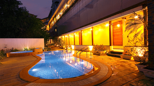 Rosetum Anjuna - The swimming pool at our hotel in Goa