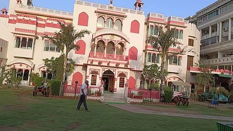 A facade image of Bharat Mahal Palace