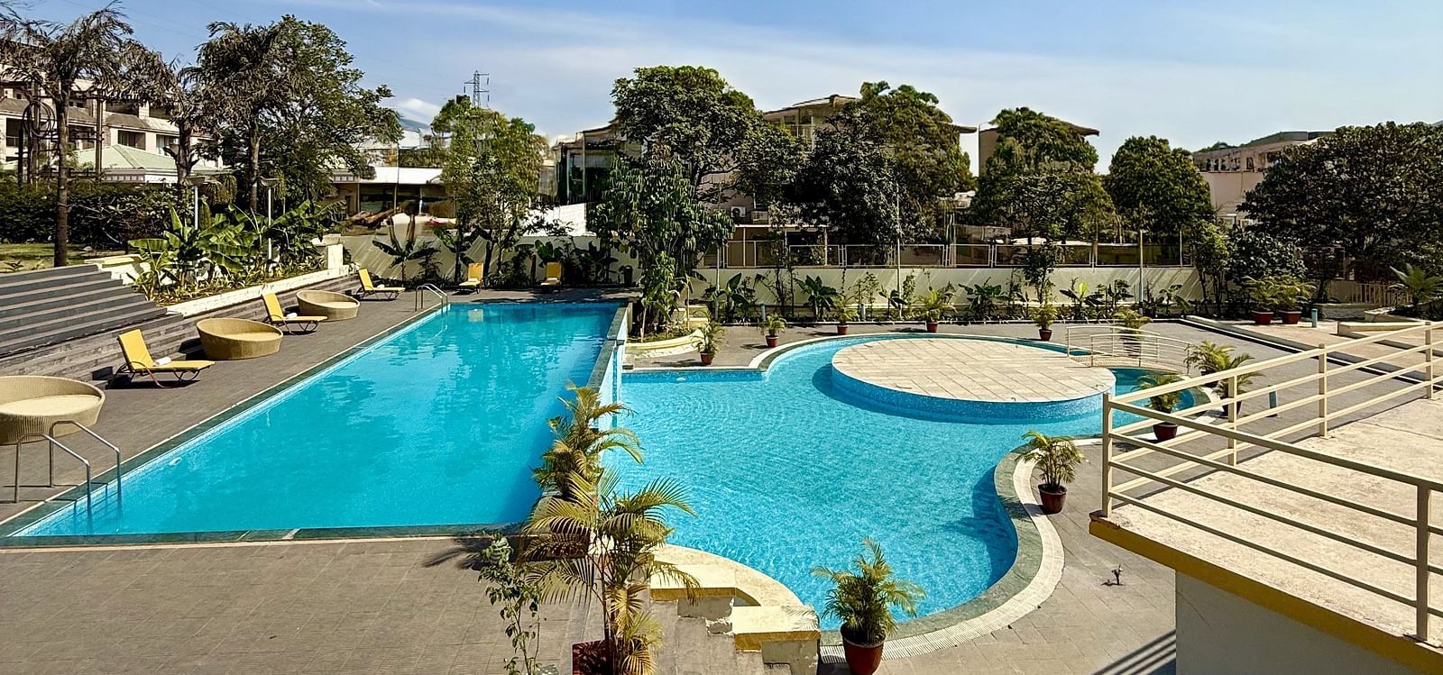 6 -Swiming Pool