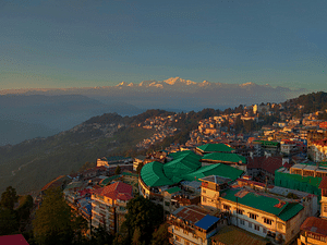 Summit Montana Suites & Spa, Mall Road
