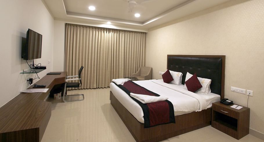 Hotel Hyderabad Grand, Shamshabad Hyderabad IMG 08321