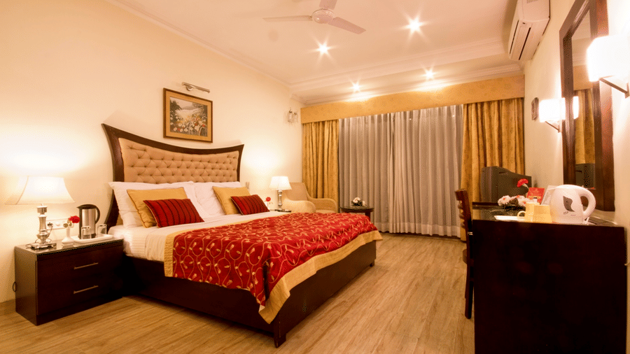 kasauli rooms ,The Piccadily Kasauli, stay in Kasauli 