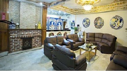 1. Central Hill Resort