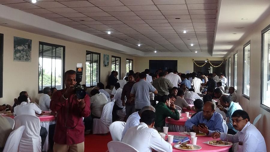 Banquets Near Narayana Hospital , Online Suites , Bangalore Hotels 31