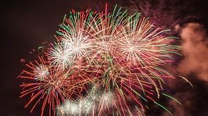 photography-of-fireworks-display-790916