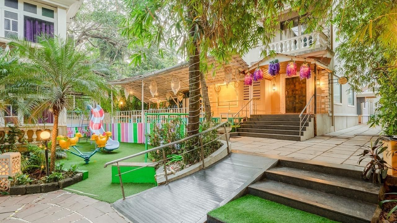 10.Kids Play area