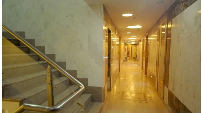 Hotel Malik Continental New Delhi And NCR 49280255