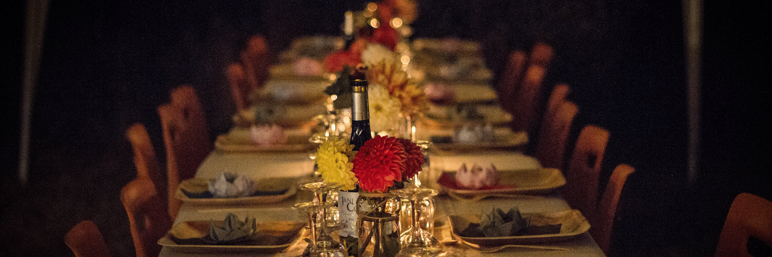 grandly set table @ Lamrin Ucassaim Hotel, Goa