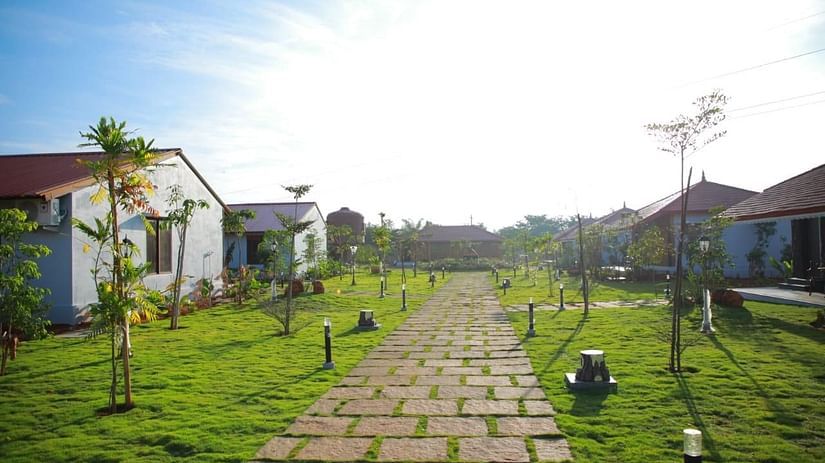 Villa Block Mor View