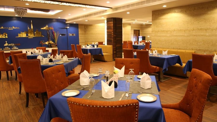 Tulip Restaurant by Hotel 5 Flowers