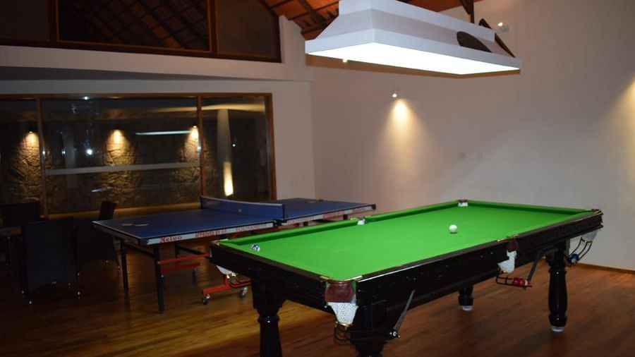 The Birchwood Retreat - view of the pool table