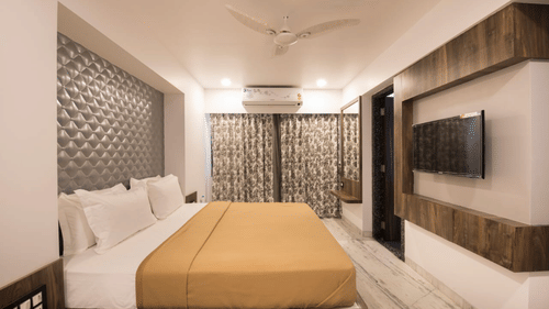 WhatsApp Image 2024-03-07 at 11.18.52 AM (1)