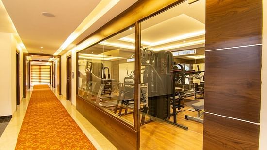 GYM CORRIDOR2