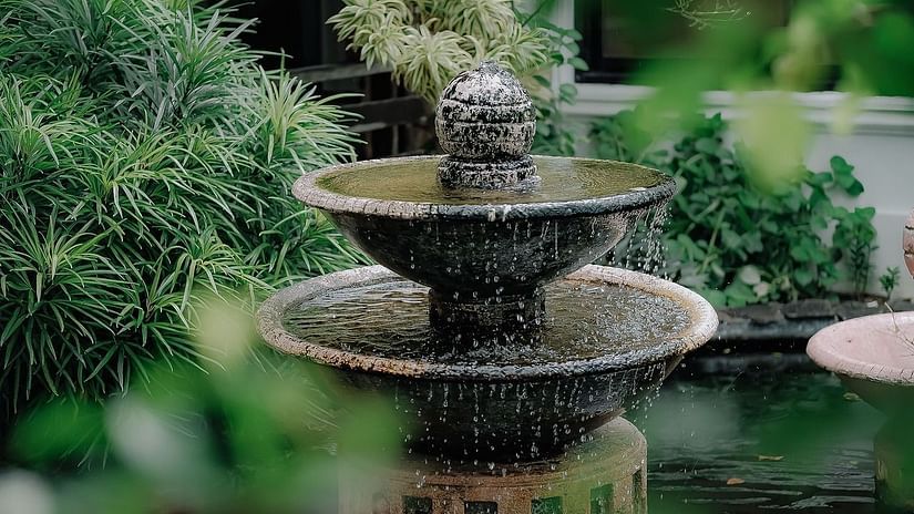 fountain-6550493 1280