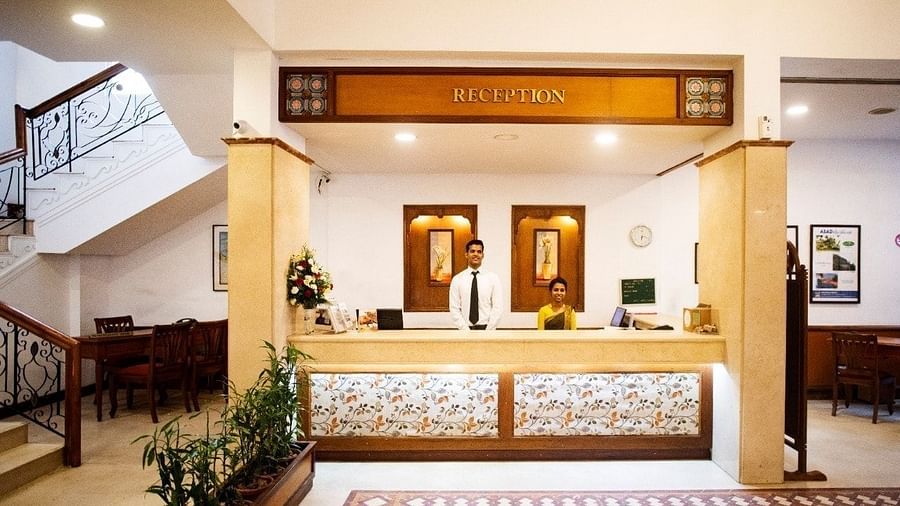 3-star-business-class-hotel-Abad-Plaza