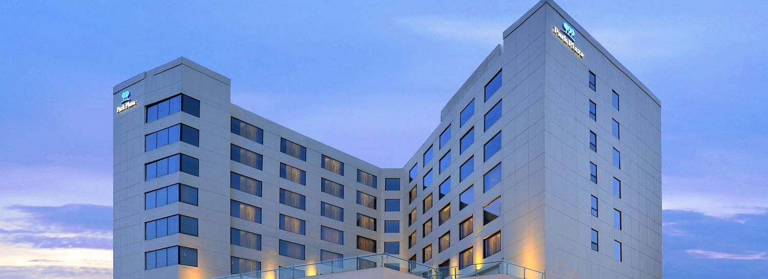 Park Plaza Zirakpur - facade