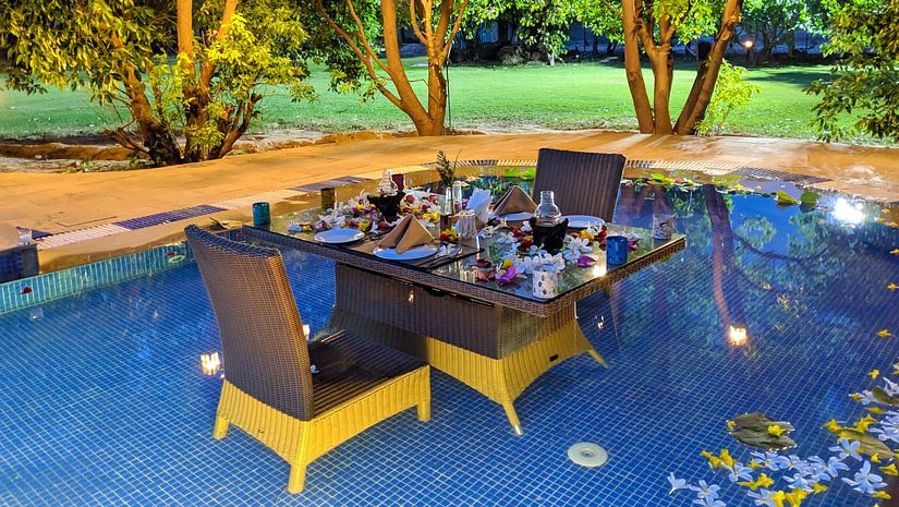 swimming pool for Water Dining- The Golden tusk