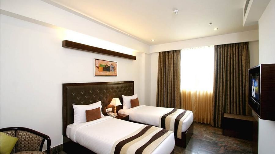 Double Room Taurus Sarovar Portico New Delhi