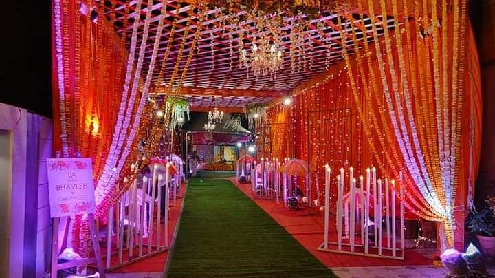 Lawn Passage Decor