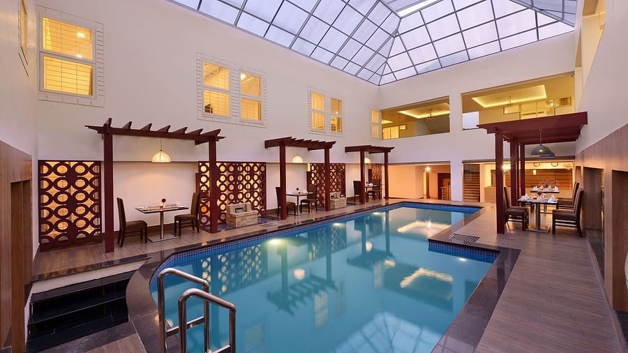 Swimming pool