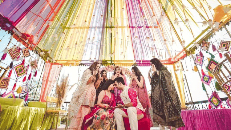 Upper Deck - Wedding Decor