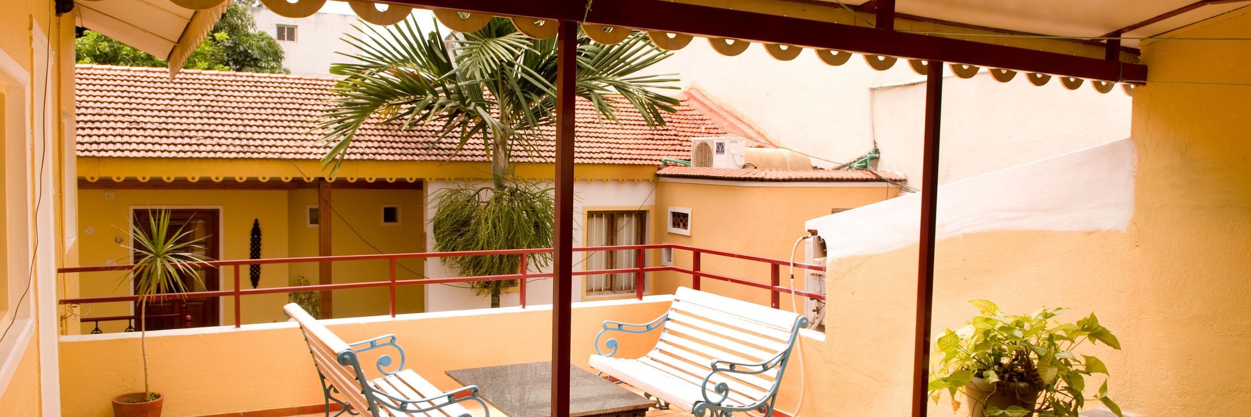 Casa Cottage - Hotel in Bangalore - Centrally Located - Bed and Breakfast - Heritage Hotel- Quiet Hotel Bangalore - Richmond Town - 9 pkso8h
