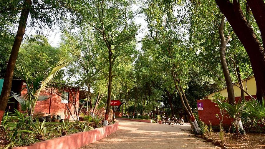 Resort Premises - Durshet 1