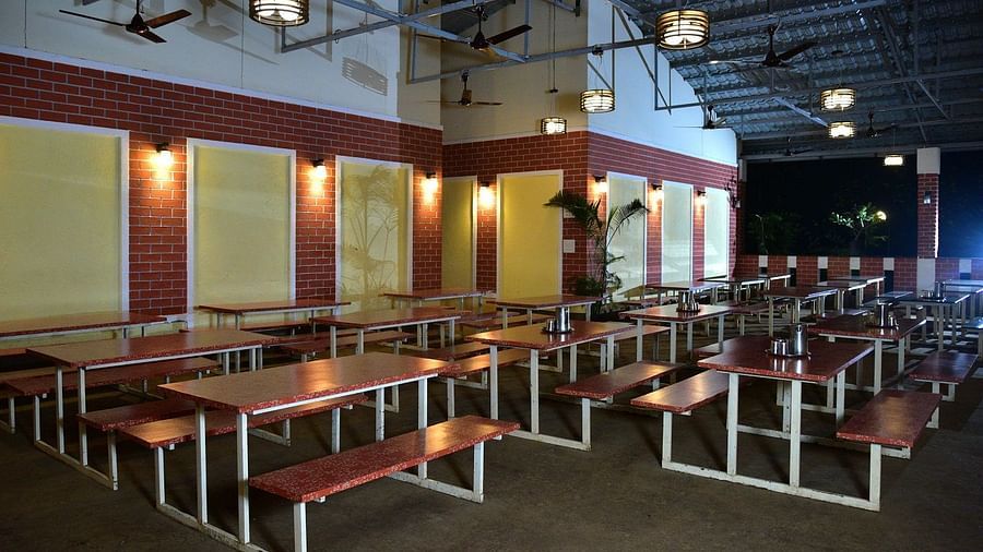 Dining Hall - Kundalika
