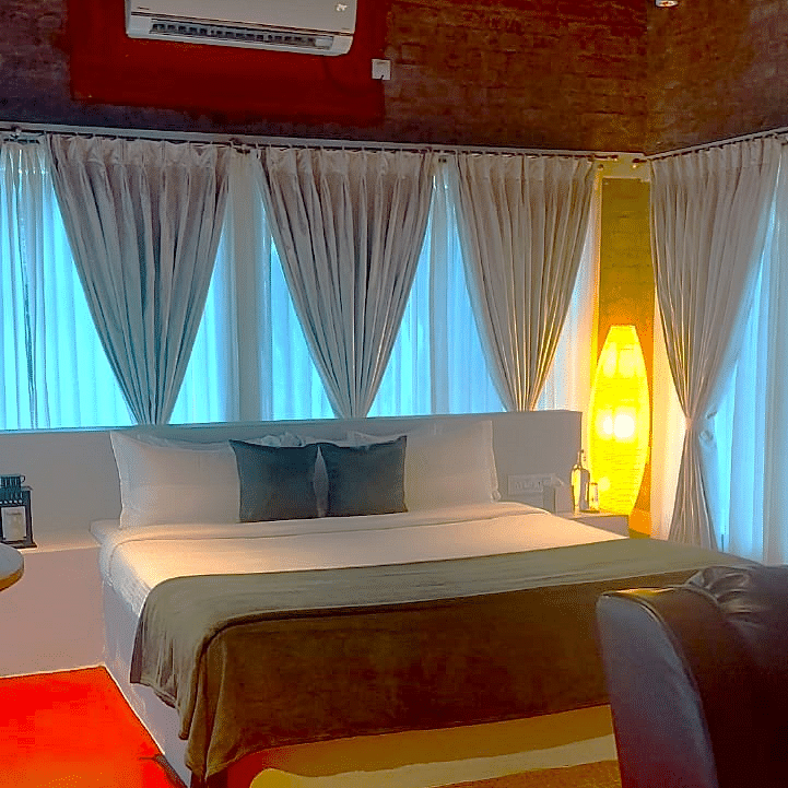 GH Master Room