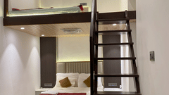 Grand Duplex Room Interior