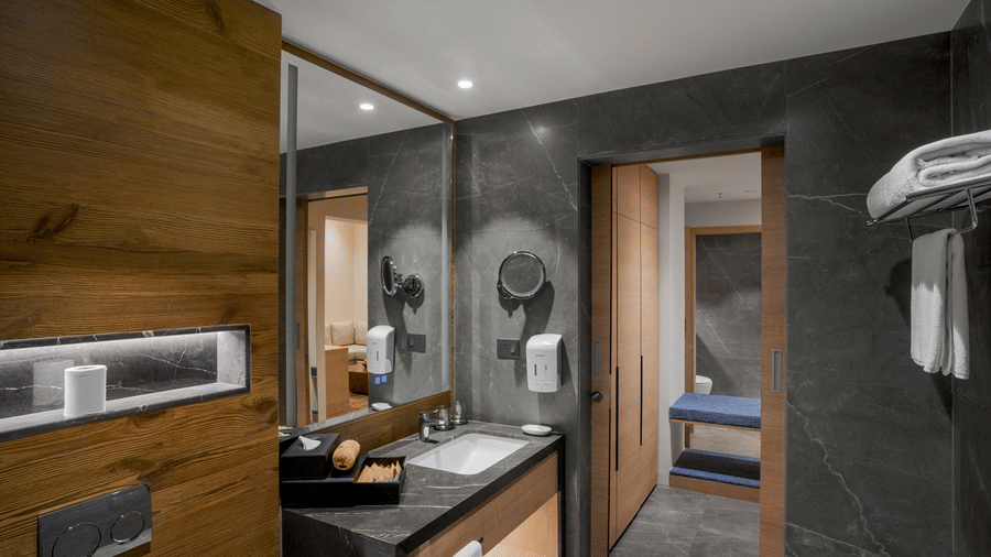 Bathroom  (8)
