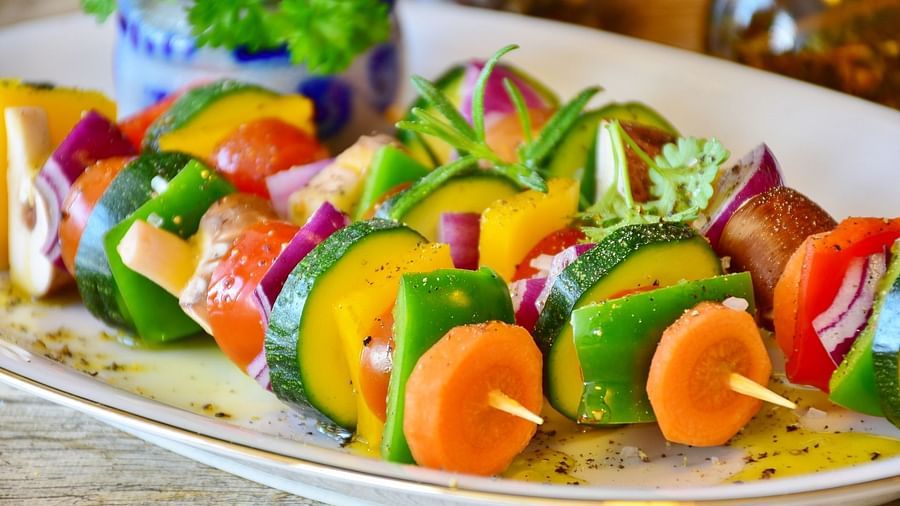 vegetable-skewer-3317060 1920