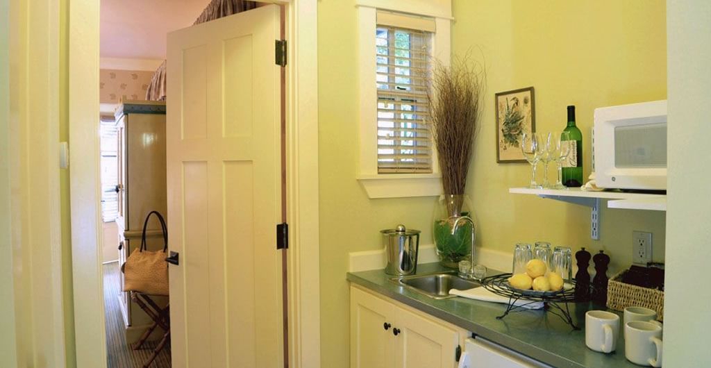 Main Street Kitchenette