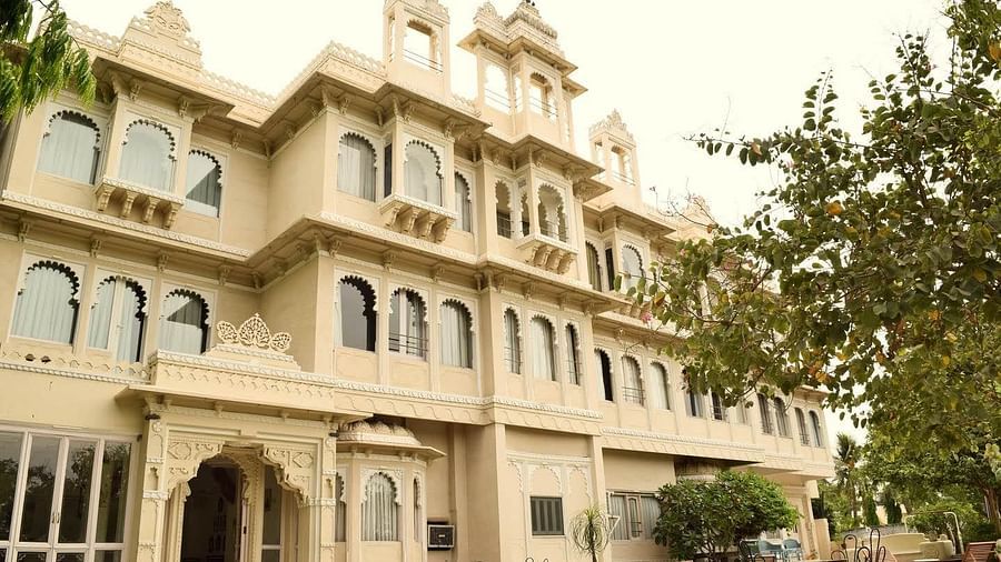Rampratap Palace Hotel in Udaipur 2