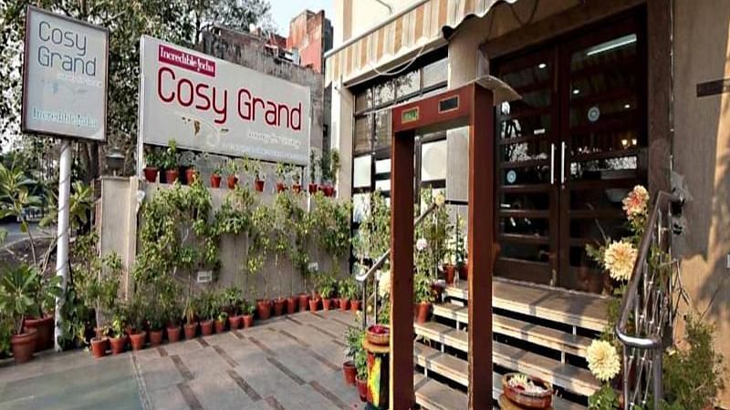 _ facade Cosy Grand (Near Chanakyapuri, Embassy Area) by The Cosy Hotels rk puram_hotels in South Delhi 3