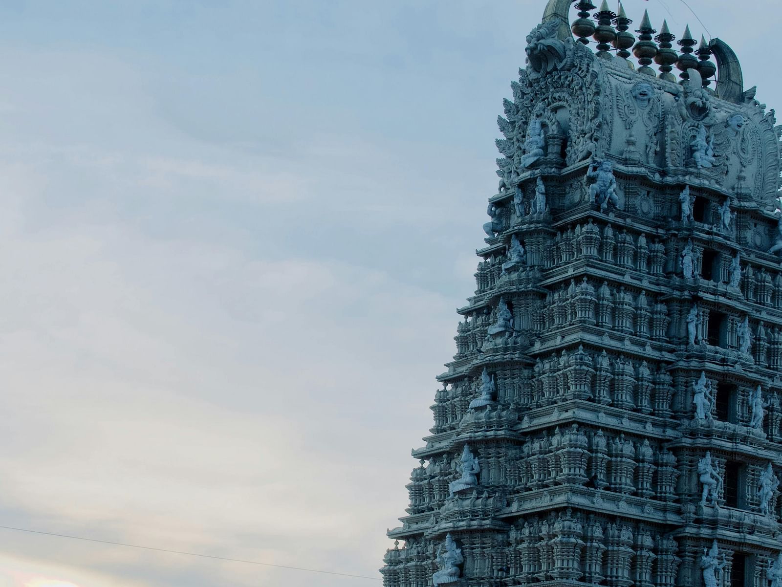 an image of the temple upper section during the day time.