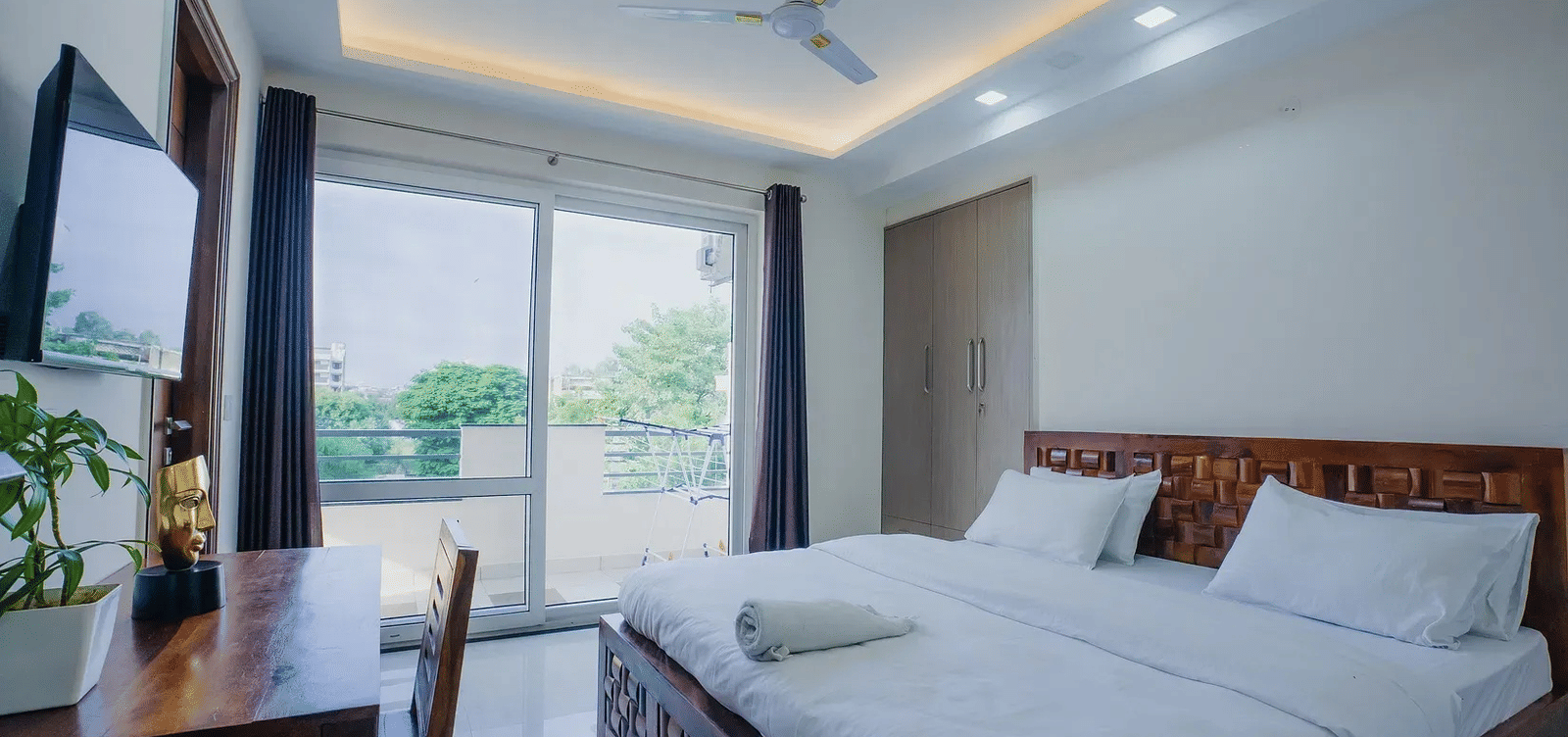 Lime Tree Hotel Golf Course Extension Road Gurgaon