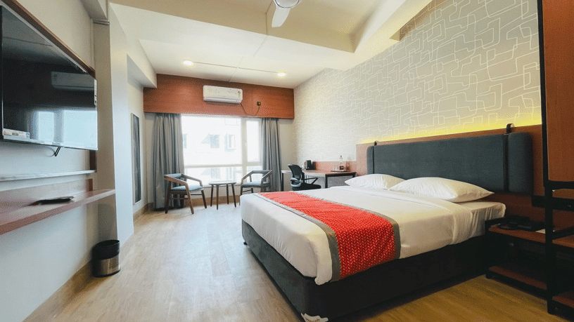 Super DLX Room