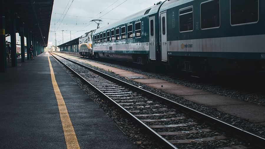 Reference image for railway station