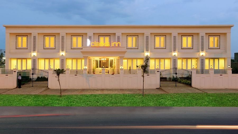 Facade3