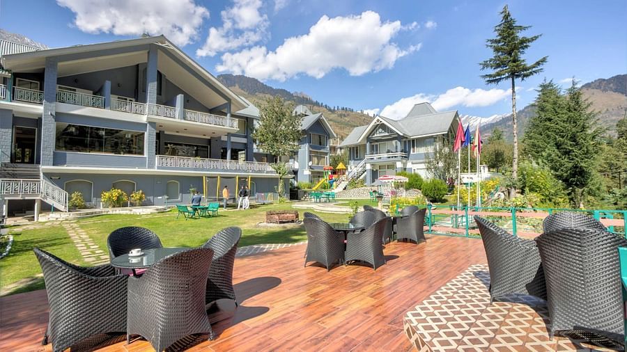 Main Cover slider pics at The Highland Park Manali 12 fkbnac