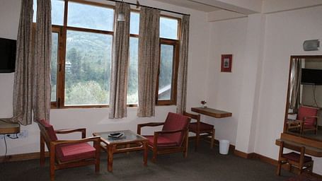 Deluxe Rooms Hotel Manali Continental Manali 6 xoyux2
