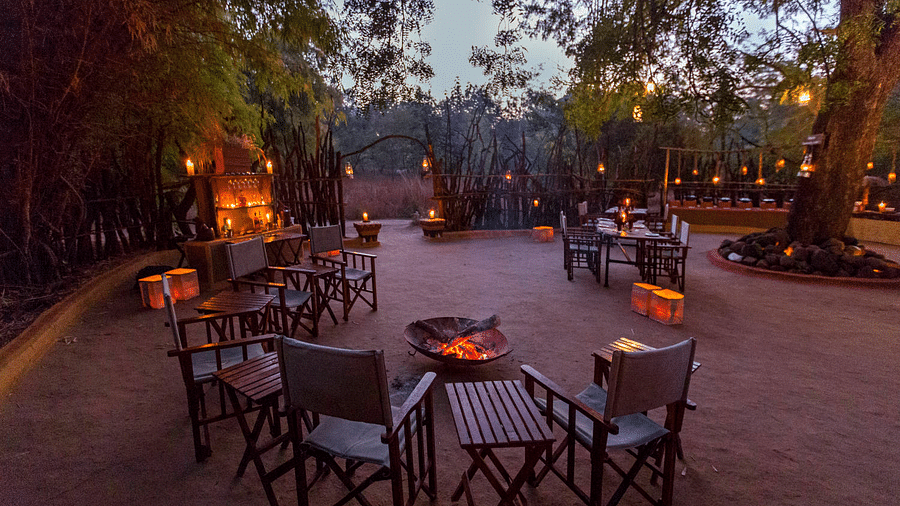 Gol Ghar restaurant in pachmarhi-Reni Pani Jungle Lodge in Satpura3