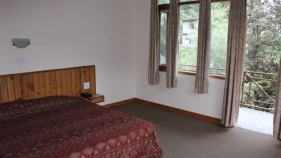 Deluxe Rooms Hotel Manali Continental Manali 3 wchuti