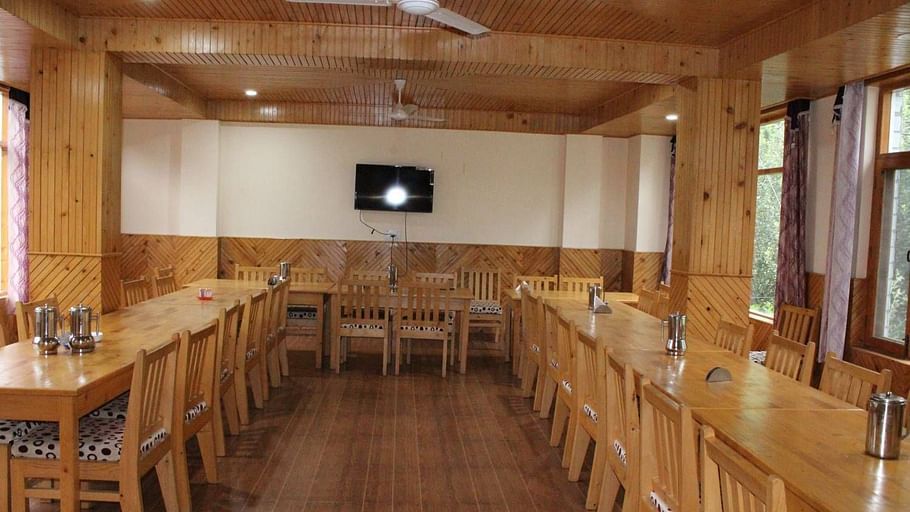 Dining area Hotel Manali Continental Manali 3 gtbc37